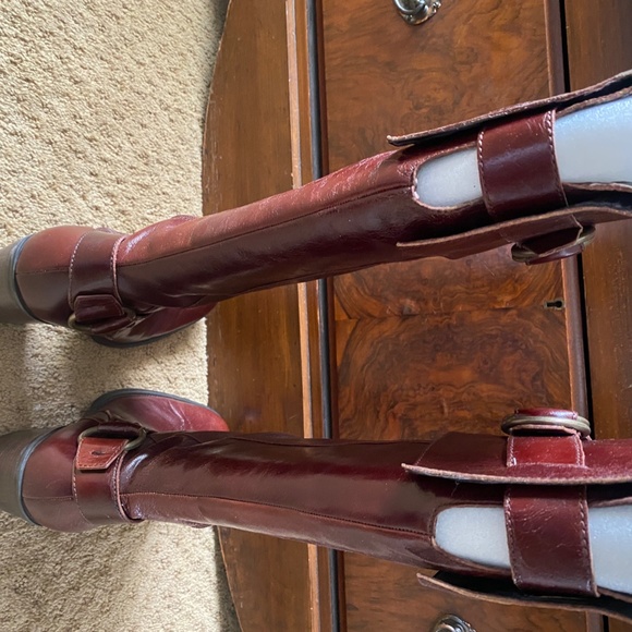 Nine West Boots with heal - Picture 4 of 6